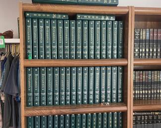 $97.00 - Encyclopaedia Britannica Library Complete 2003 Set with Yearbooks (1985-2006)