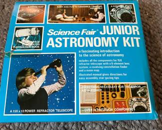 $18.00 - Science Fair Junior Astronomy Kit