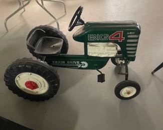 $175.00 - Vintage AMF Big 4 Chain Drive Pedal Tractor
