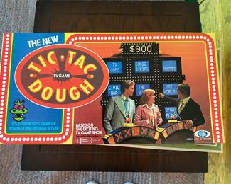$18.00 - The New Tic Tac Dough Board Game by Ideal (1977/1978)
