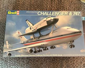 $40.00 - NIB Revell 1/288 Scale Space Shuttle Challenger & 747 Model Kit (Model #4527)