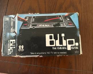 $24.00 - 1977 Tomy Blip "The Digital Game"