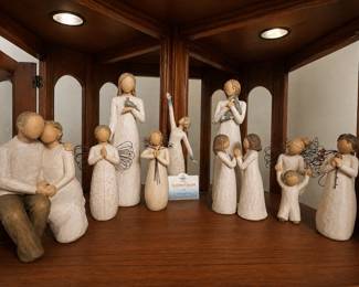 Willow Tree collection