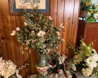 Lots of nice florals throughout the house.