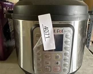 Instant Pot 6qt Electric Pressure Cooker