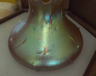 Loetz Austria iridescent gold scalloped glass vase