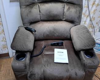 Like New lift / Massage reclining chair