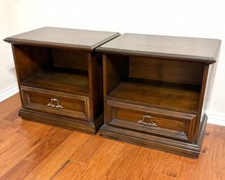 Set of 2 Vintage Drexel Side Tables 