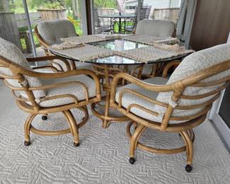 Sunroom furniture 