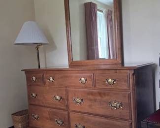 Dresser with mirror 