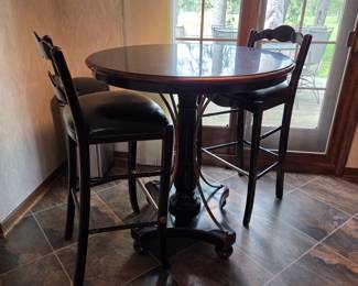 High top table/chairs