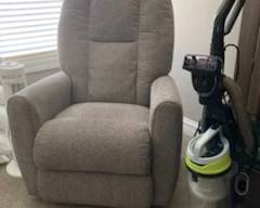 Really nice recliner for DAD!