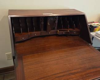 #20	Genuine Mahogany Curved Front Desk w/Wooden Claw Feet w/5 Drawers & 1 Door and Dubbies w/drop-front Desk Top (as is finish) - 36x21x30-42	 $150.00 