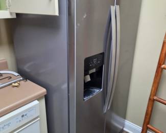 #285	Whirlpool SxS Refrigerator - Model # WRS325SDHZ08 with Front Water Ice Maker - Working but ice maker untested	 $250.00 
