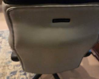 #137	Leather Executive Gray Adjustable Office Chair - Shaquille O'Neal  Brand	 $75.00 