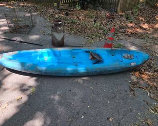 #328	Pelican Boost 100 hard plastic kayak 10 feet	 $100.00 