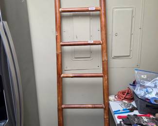 #287	Bamboo 6 Step Ladder - 19x76	 $40.00 