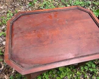 #176	Set of 2 Side Tables w/Busts on Side Legs (Brass) - (as is condition) - 23x16x21	 $40.00 