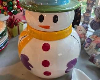 #150	Pier 1 Cookie Jar - 12" Tall	 $20.00 
