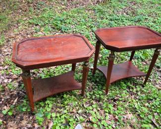 #176	Set of 2 Side Tables w/Busts on Side Legs (Brass) - (as is condition) - 23x16x21	 $40.00 