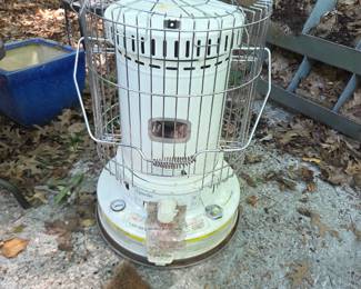 #309	Dyna-Glo Kerosene heater 	 $30.00 
