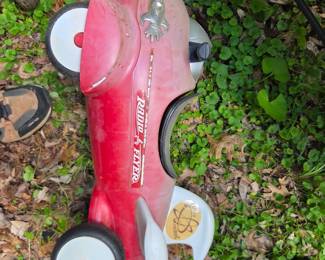 #172	Vintage Retro Rocket Radio Flyer 	 $30.00 