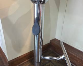 #16	Armen Living Swivel Adjustable Height Chrome Tall Bar Stools w/Foot Rest and Wood Bottom and Sides  - set of 2	 $50.00  #17	Armen Living Swivel Adjustable Height Chrome Tall Bar Stools w/Foot Rest and Wood Bottom and Sides  - set of 2	 $50.00 #18	Armen Living Swivel Adjustable Height Chrome Tall Bar Stools w/Foot Rest and Wood Bottom and Sides  - set of 3	 $75.00