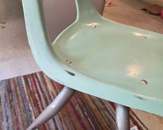 #334	Brunswick Light Green Adult size fiberglass and metal chair	 $25.00 