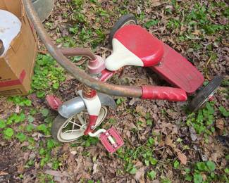 #175	Radio Flyer Tricycle - Retro Red 	 $25.00 