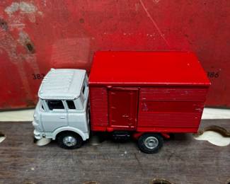 TOYS  Shinsei Mini Power Box Truck