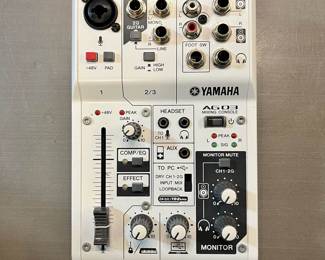 AUDIO  Yamaha AG03 Mixer