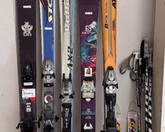 Snow skis
