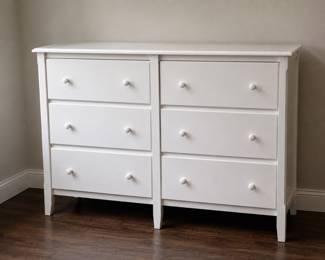 Maine Woodworks white 6 drawer dresser