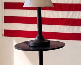 Outdoor pedestal table and outdoor lamp
