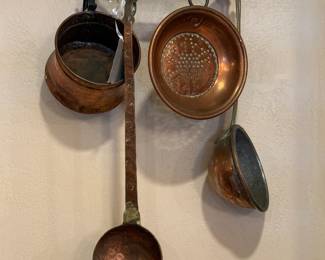 4 copper pieces w/brass hanging rack