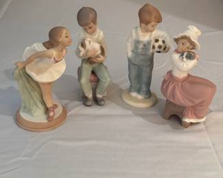 Porcelain children figurines