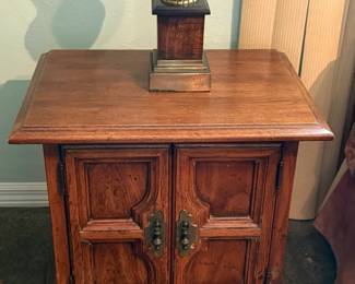 2 of 2 nightstands
