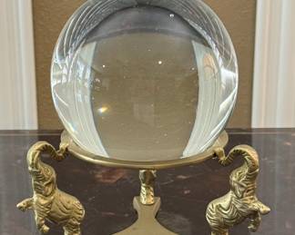 Vtg crystal ball on brass elephant stand