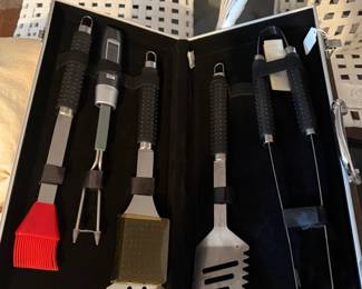 Grilling Tools w/case
