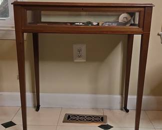 Vintage Bijouterie Display Table