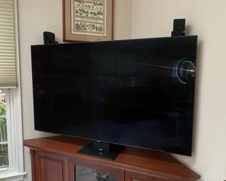 Samsung Smart TV with Bose Soundbar