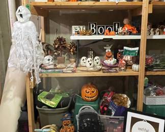 Halloween Decorative Items