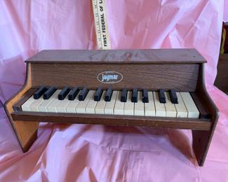 Jaymar Piano 