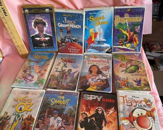12 Disney VHS #1