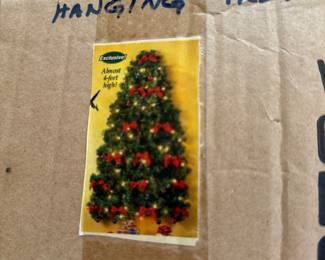 Hanging Christmas Tree 4ft