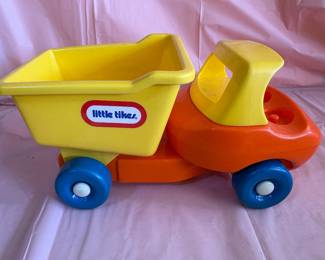 Little Tykes Dump Truck $8.00