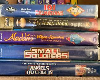 5 Disney VHS