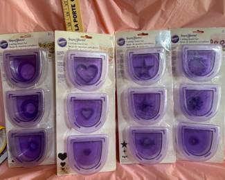 4 Wilton Sugar Sheets - Hearts $10.00