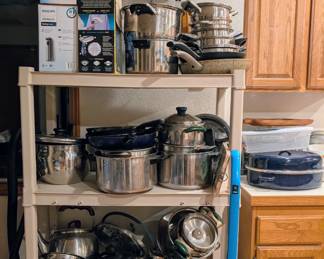 Pots & pans - lots of Asian cookware