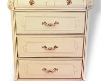 French Provincial Style 4Drawer Dresser